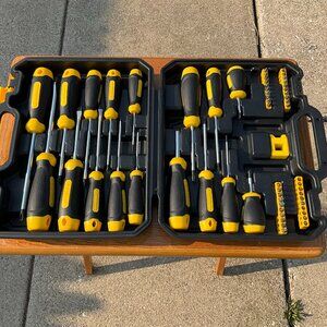 Cremax Screwdriver Set, 57 Pieces, New
